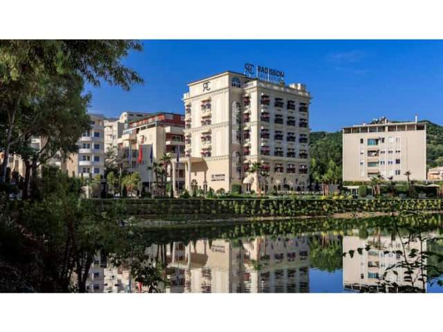 Tirane, shitet apartament 2+1+BLK Kati 3, 167 m² 167.000 Euro (liqeni i thate)