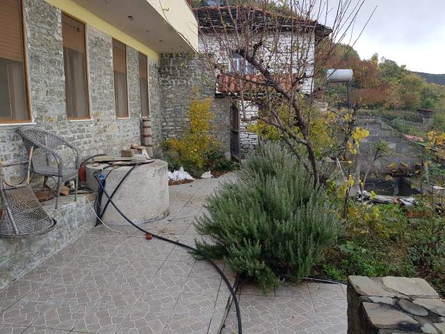 Elbasan, shitet Vile 943 m² 45.000 Euro