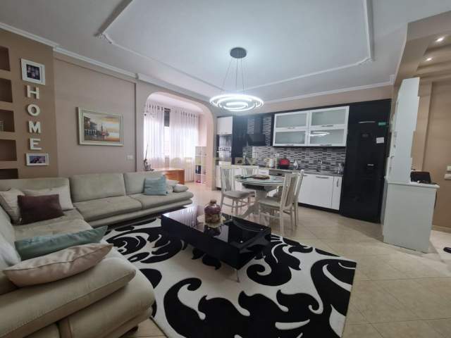 MATERNITETI I RI,SHITET APARTAMENT 2+1! Kati 6, 97 m² 120.000 Euro