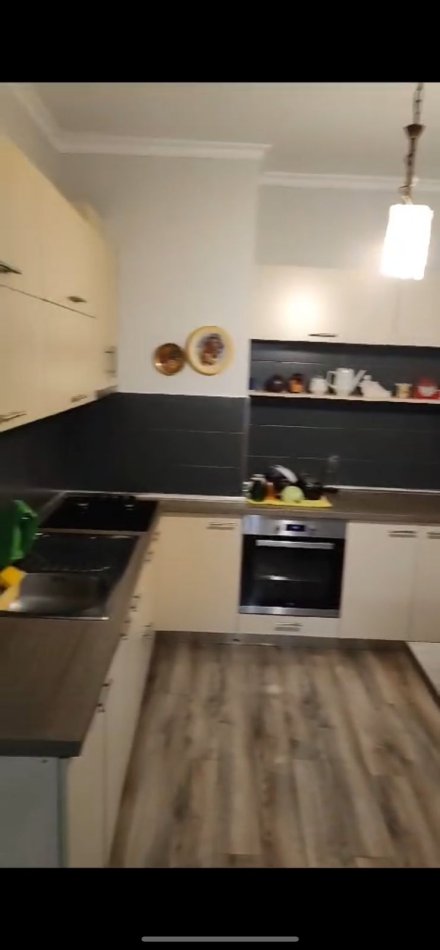 Tirane, jepet me qera apartament 1+1 Kati 6, 80 m² 600 € (Don Bosko)