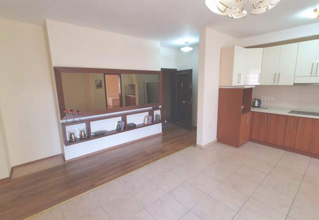 Tirane, shitet apartament 92 m² 220.000 Euro