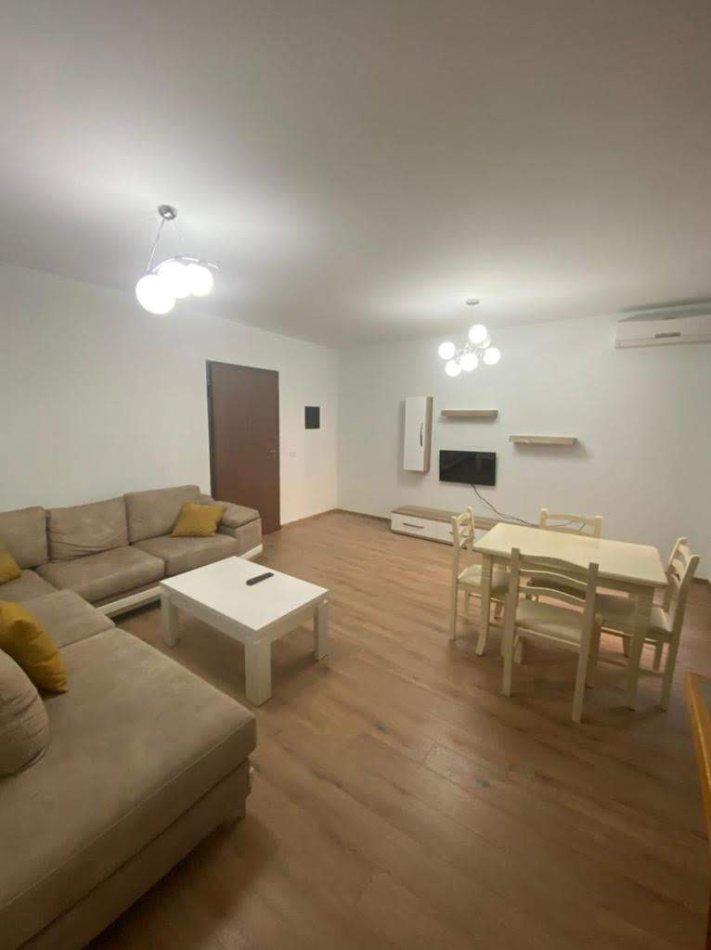 Tirane, jepet me qera apartament 1+1 Kati 3, 85 m² 398 € (Kopshti Botanik)