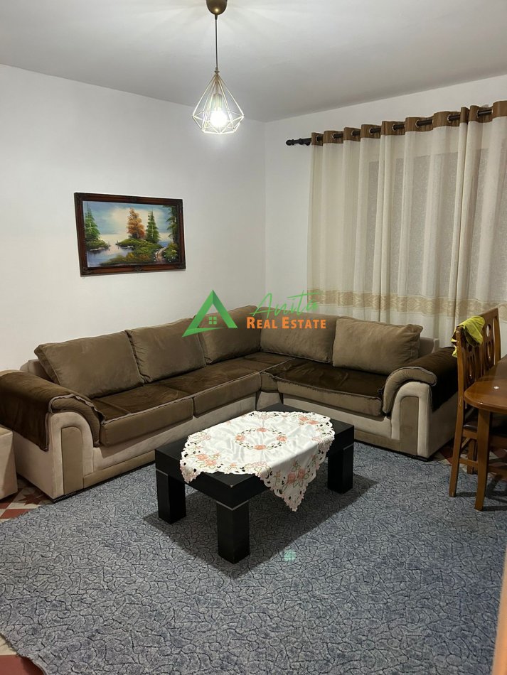 Tirane, jepet me qera apartament 2+1 Kati 4, 78 m² (Ali Demi)