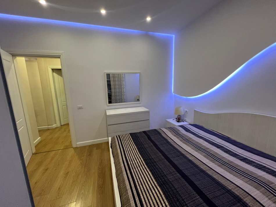Tirane, shitet apartament 2+1 Kati 1, 90 m² 162.000 € (Liqeni i Thate)