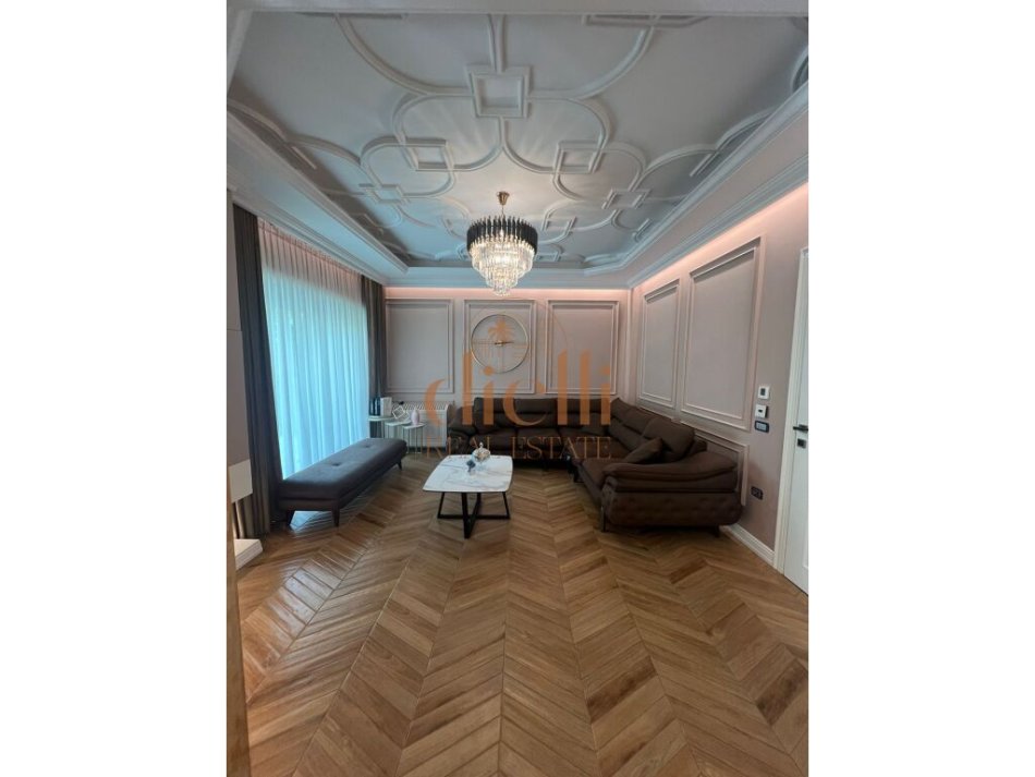Tirane, shitet Vile , 431 m² 