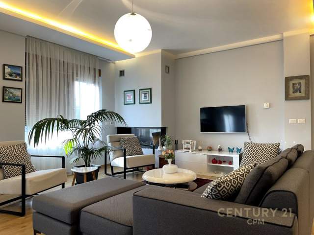Tirane, shitet Vile 4+1+A+BLK Kati 1, 450 m² 570.000 Euro (Rruga e Vilave, Teg. Tirana, Albania)