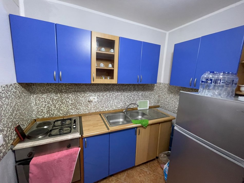 Tirane, shitet apartament 3+1 Kati 1, 91 m² 140.000 € (Ali Demi)