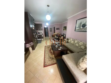 Tirane, shitet apartament 3+1+Ballkon Kati 3, 120 m² 170.000 € (Rruga Aleksandri I Madh)