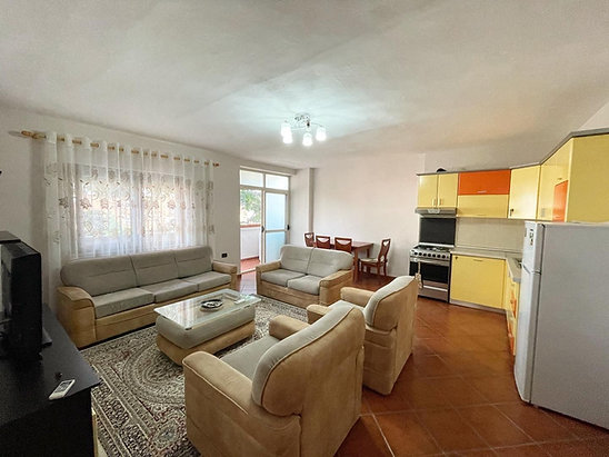 Tirane, jepet me qera apartament 1+1 Kati 2, 70 m² 400 Euro (Palma e Arte)