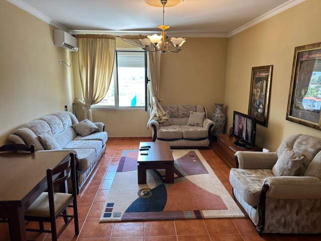 Tirane, jepet me qera apartament 1+1+BLK 66 m² 500 Euro (Rruga e Elbasanit ,Ambasada Amerikane)