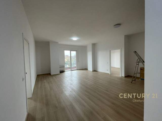 Tirane, shitet apartament 2+1 Kati 2, 126 m² 151.200 Euro (Porcelan)