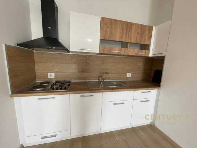Tirane, shitet apartament 2+1 Kati 2, 126 m² 151.200 Euro (Porcelan)