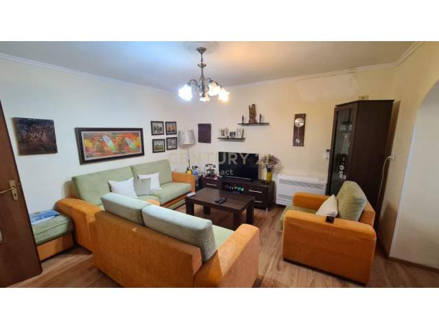 Tirane, shitet apartament 2+1 Kati 1, 79 m² 130.000 Euro (Materniteti i Ri)