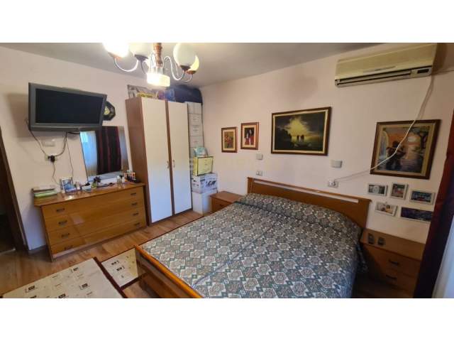 Tirane, shitet apartament 2+1 Kati 1, 79 m² 130.000 Euro (Materniteti i Ri)