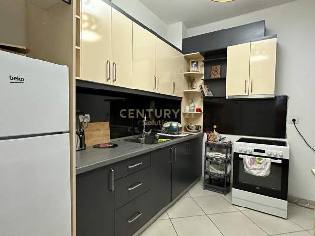 Tirane, shitet apartament 1+1 Kati 5, 64 m² 83.000 Euro (Don Bosko)