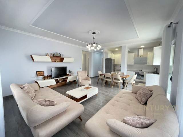 Tirane, jepet me qera apartament Kati 6, 137 m² 1.300 Euro (Kopshti Botanik Tirana, Albania)
