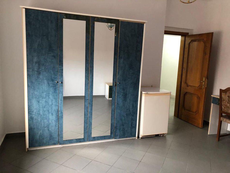 Tirane, jepet me qera apartament 2+1 Kati 5, 100 m² 400 € (Rruga e Durresit)