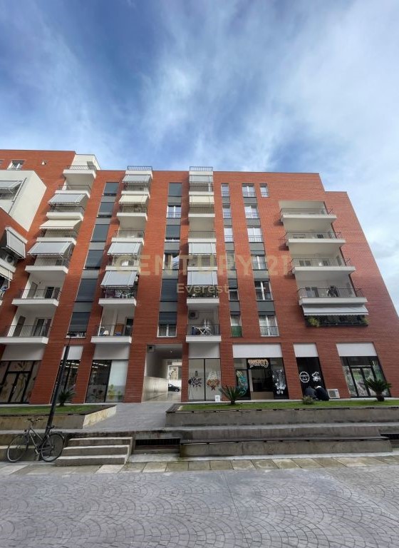 Tirane, shitet apartament 2+1+BLK Kati 6, 118 m² 137.000 Euro (Ali Dem)