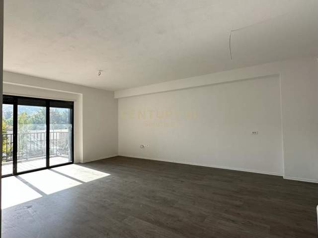 Tirane, jepet me qera apartament 1+1 Kati 5, 70 m² 500 Euro (REZIDENCA "OLYMPIC" Tirana, Albania)