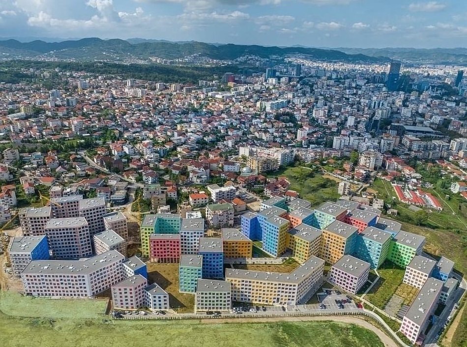Dyqan me qera  Kompleksi Mangalem 21 , Ali Dem