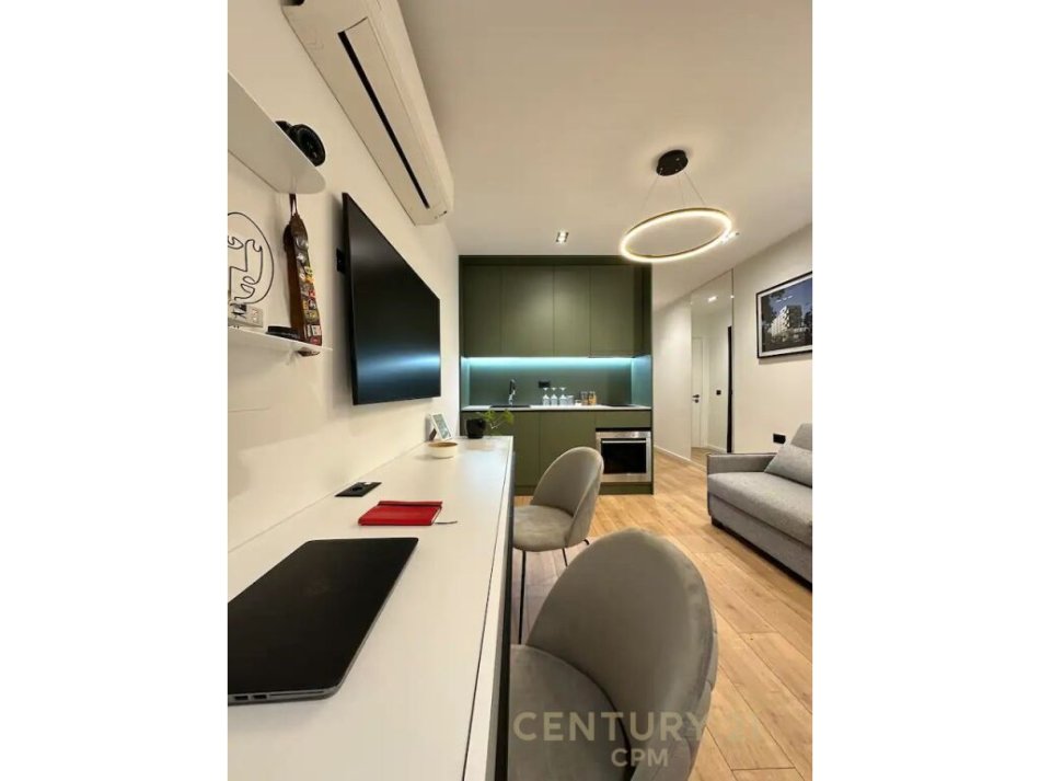 Tirane, shitet garsonier Kati 3, 90 m² (ne zonen e Shallvareve perball me Tajvanin ne nje pallat te ri me ashensor)