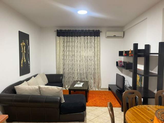 Tirane, jepet me qera apartament Kati 3, 52 m² 450 Euro (Rruga Siri Kodra, Tiranë Tirana, Albania)