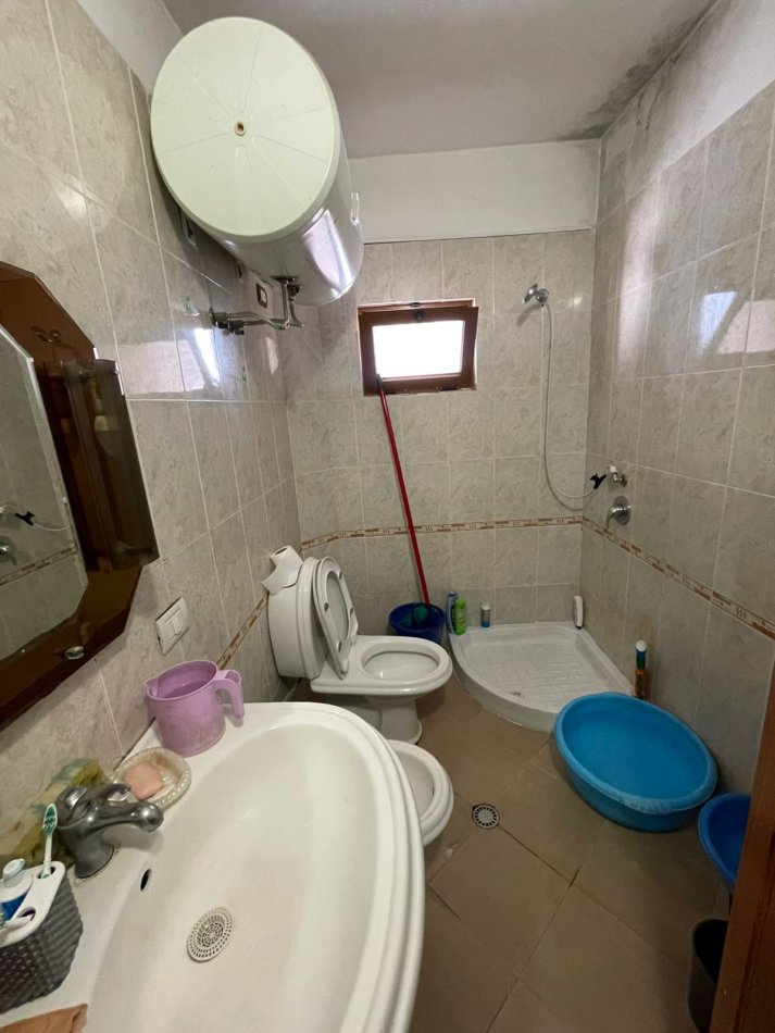 Tirane, shitet apartament 2+1 Kati 5, 74 m² 88.000 € (Varri Bamit)