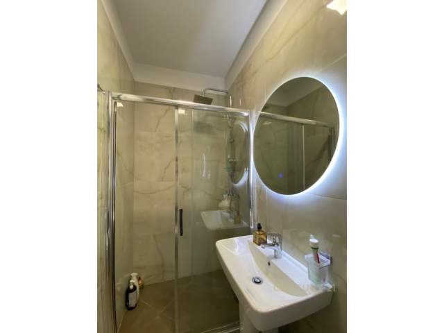 Tirane, shitet apartament 1+1 Kati 12, 50 m² 115.000 Euro (Komuna e Parisit)