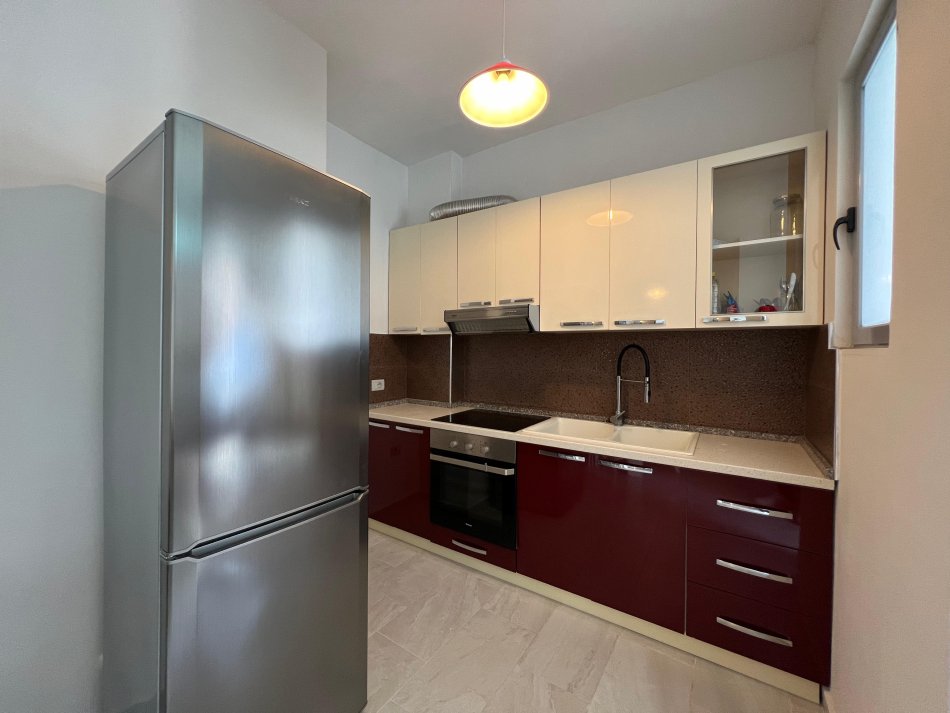 Radhime - Orikum, shitet apartament 1+1+Ballkon Kati 4, 69 m² 172.500 € (radhime)