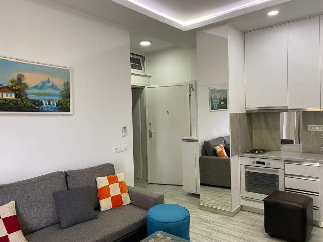Tirane, jepet me qera apartament 1+1+BLK Kati 2, 58 m² 58.000 Leke (Komuna Parisit)