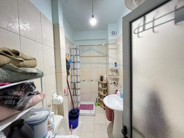 Tirane, shitet apartament 1+1 Kati 6, 52 m² 60.000 Euro (Teodor Keko)