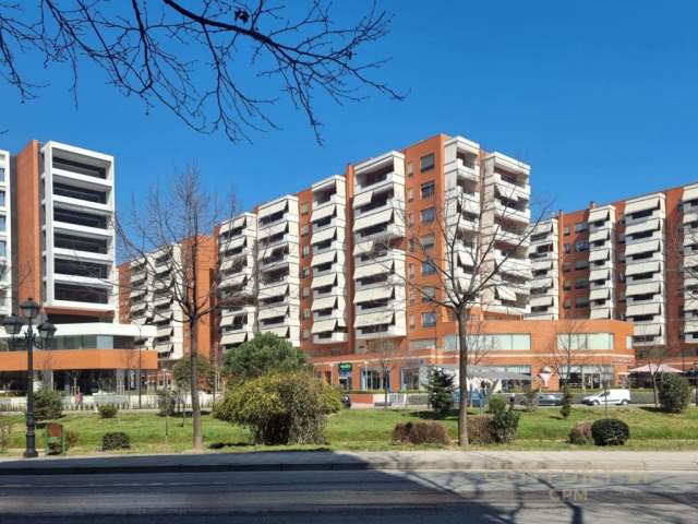 Tirane, jepet me qera zyre 1.000 m² 16.000 Euro (delijorgji)