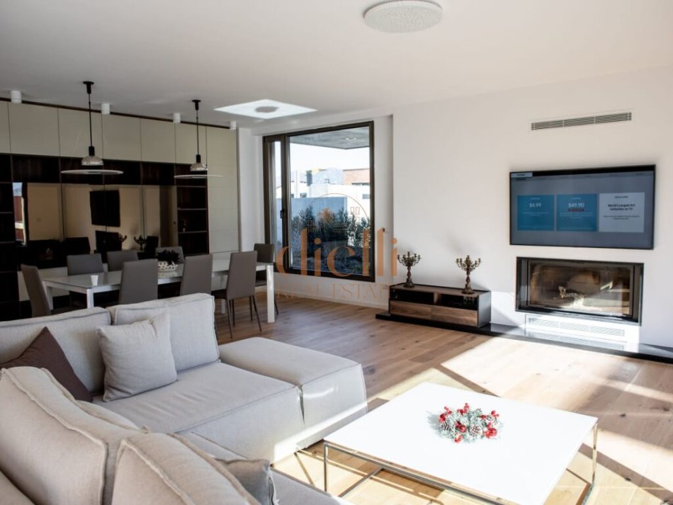 Tirane, shitet Vile 3+1+Aneks+Ballkon Kati 3, 403 m² 950.000 € (Mjulle-Bathore)