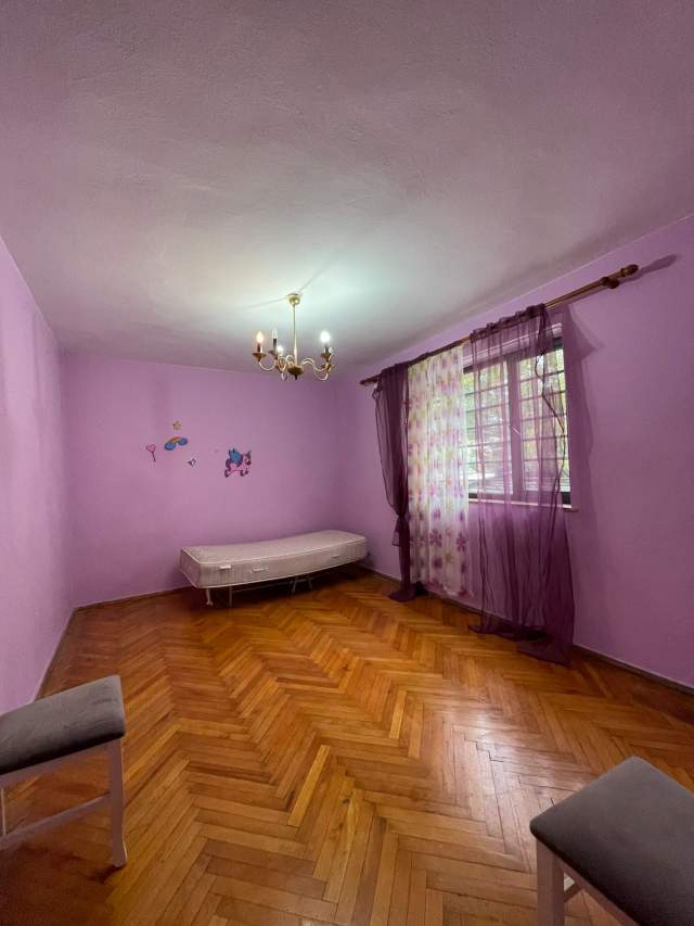 Tirane, jap me qera apartament 3+1+BLK Kati 2, 90 m² 400 Euro (Zogu i Zi)