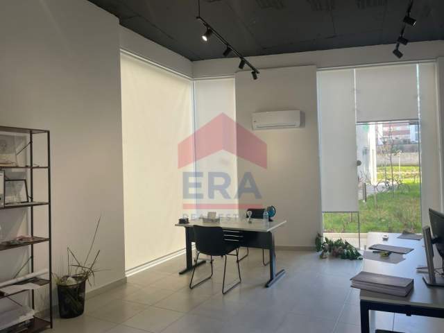 Tirane, shitet dyqan 68 m² 96.860 Euro (Ndre Mjeda)
