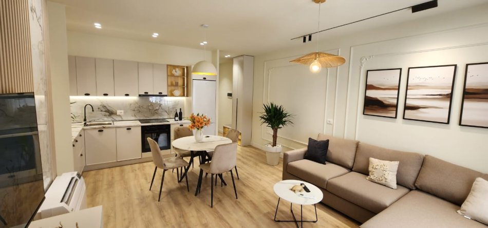 Durres, shitet apartament 2+1+Ballkon Kati 2, 81 m² 155.000 € (Kompleksi Florida, Plazh)