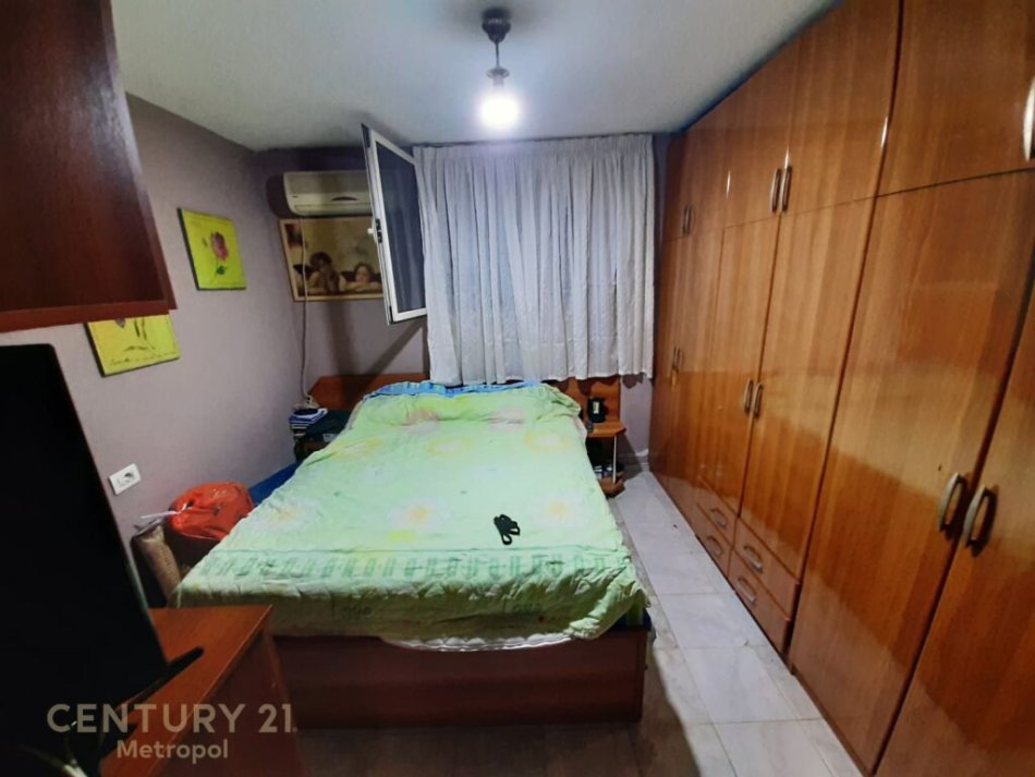 Tirane, shitet apartament 2+1 Kati 1, 60 m² 85.000 € (2+1)