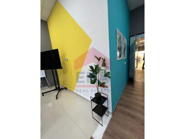 Tirane, shitet zyre Kati 2, 47 m² 135.000 Euro (Sheshi Willson)