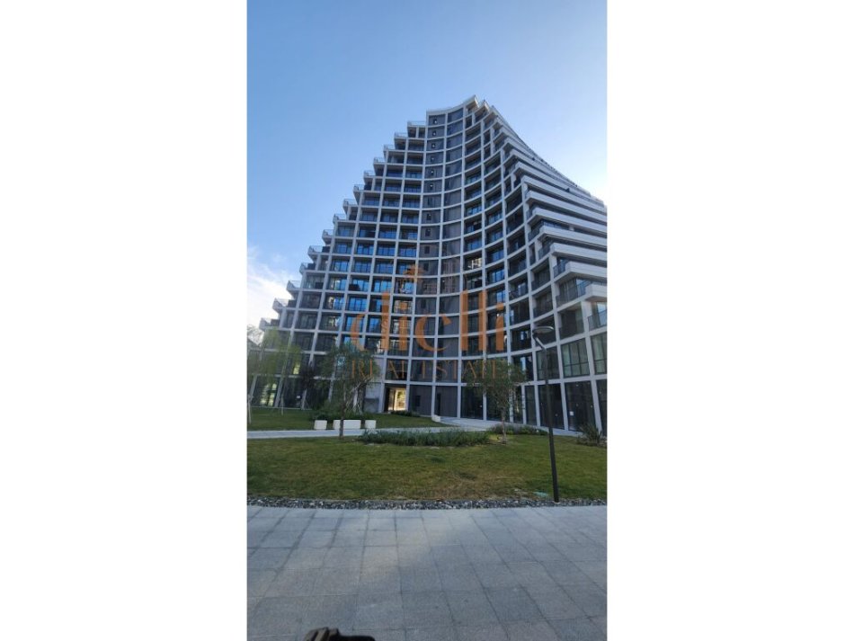 Tirane, jepet me qera apartament 1+1+Ballkon Kati 9, 800 € (Lake View Residence)