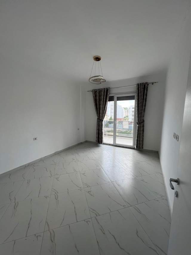 Tirane, shitet apartament 1+1+BLK Kati 1, 67 m² 82.500 Euro (Teodor Keko)