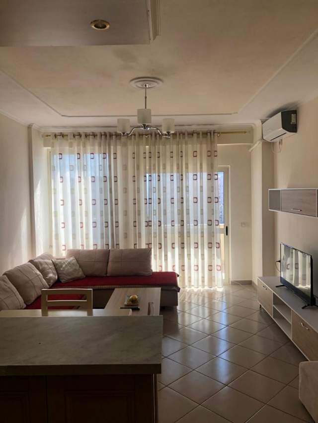 Tirane, jepet me qera apartament 2+1+A+BLK Kati 6, 550 m² 550 Euro