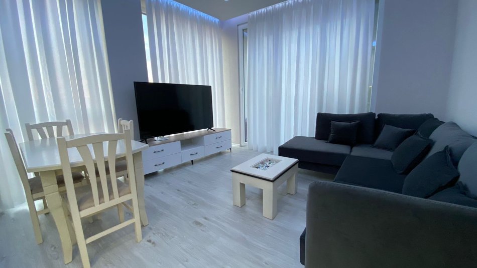 Apartament 2+1+2 per qira tek Rruga e Dibres!