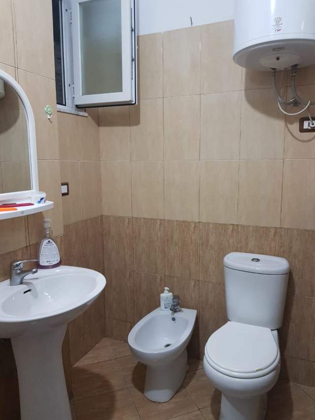 Elbasan, shitet apartament 75 m² 5.500.000 Leke