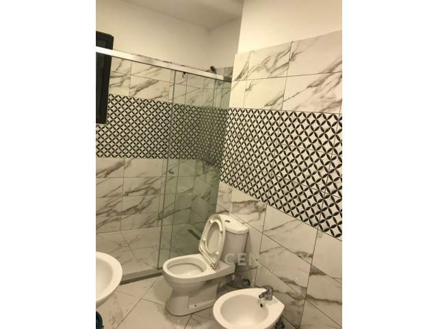 Tirane, shes apartament 2+1 130.000 Euro (unaza e re)