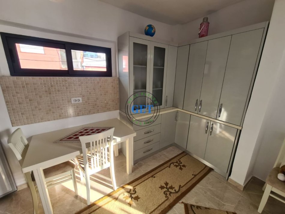 Durres, shitet apartament 2+1 Kati 4, 67 m² 80.000 € 