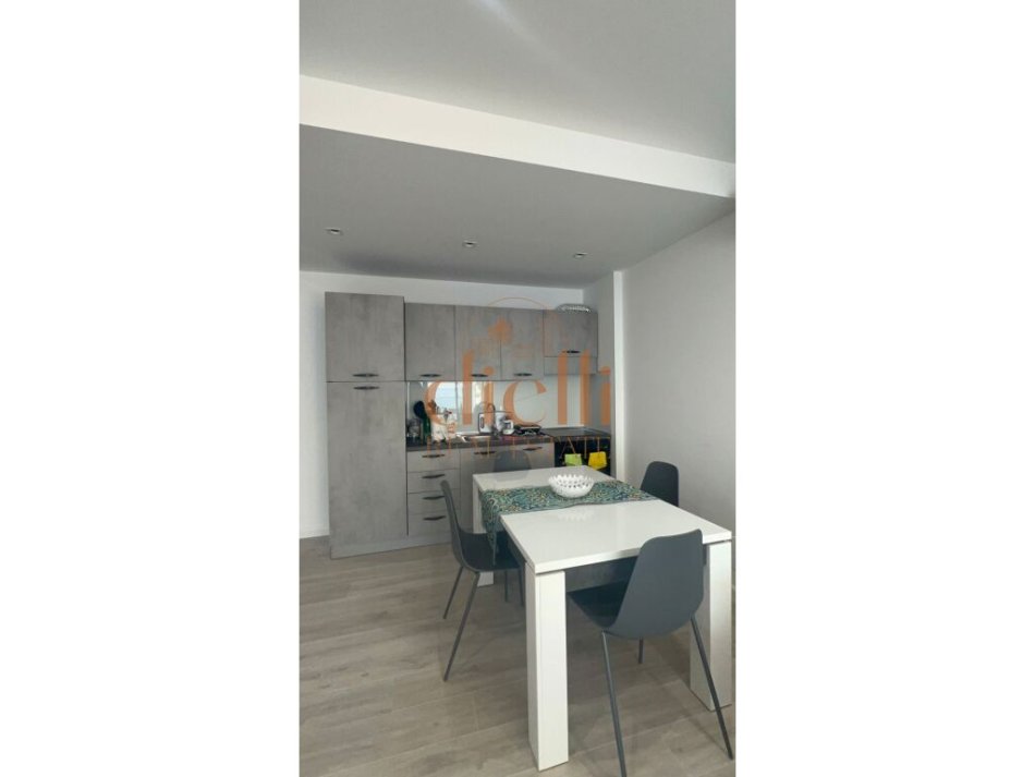 Lezhe, shitet apartament 1+1+Ballkon Kati 2, 66 m² 155.000 € (Shengjin)