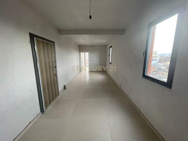 Tirane, shes apartament 1+1+BLK Kati 4, 59 m² 72.000 Euro