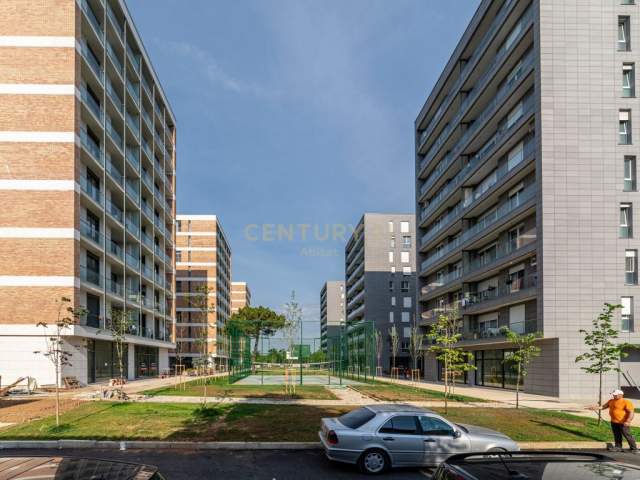 Tirane, jepet me qera ambjent biznesi Kati 0, 95 m² 800 Euro (Rruga Don Bosko)
