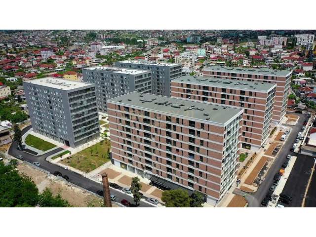Tirane, jepet me qera ambjent biznesi Kati 0, 95 m² 800 Euro (Rruga Don Bosko)