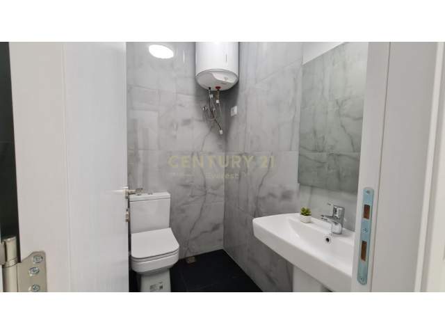 Tirane, ofert apartament 1+1 Kati 8, 62 m² 88.000 Euro